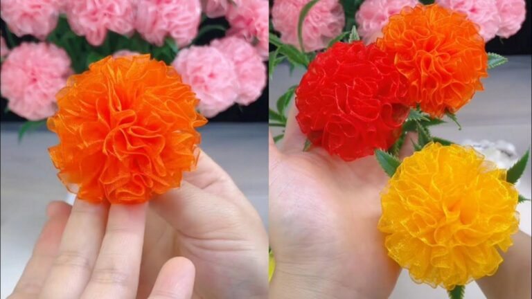 Dieser einfache Trick verwandelt Stoffreste in traumhafte Rosenblüten für dein Zuhause…