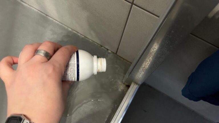 So bleibt deine Dusche einen ganzen Monat lang sauber!
