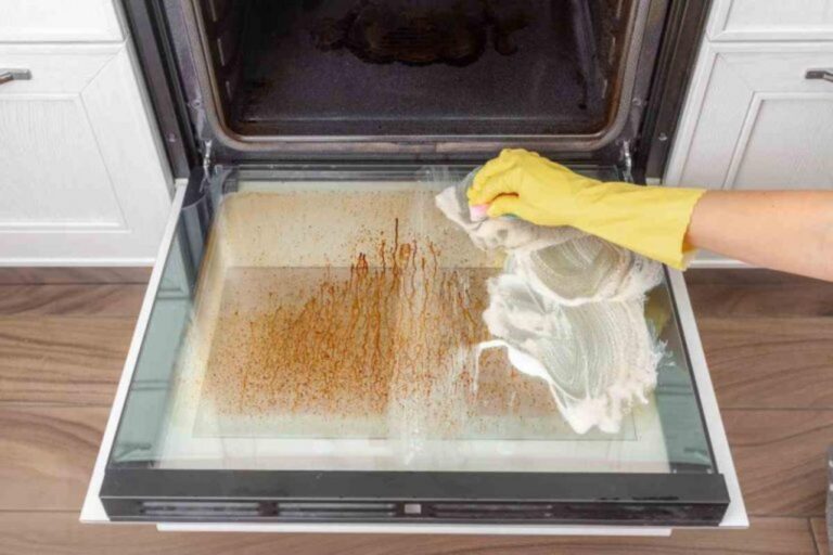 Doppelt verglaste Ofentüren ganz einfach reinigen!