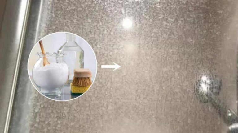 Wasserflecken im Duschglas? Dieses Hausmittel hilft!